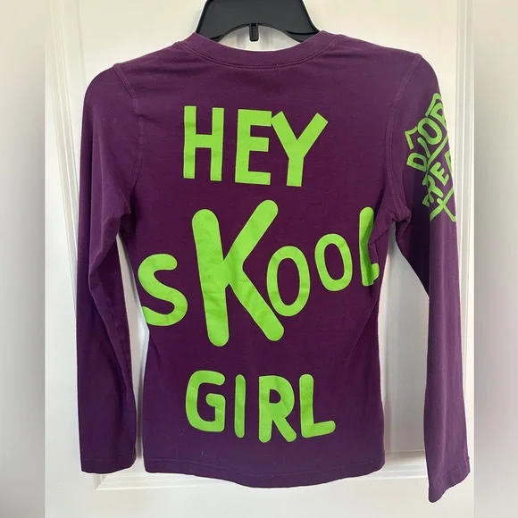 Authentic Christian Dior Boutique V-Neck Long Sleeve Top – Purple Graphic Shirt - Picture 4 of 7